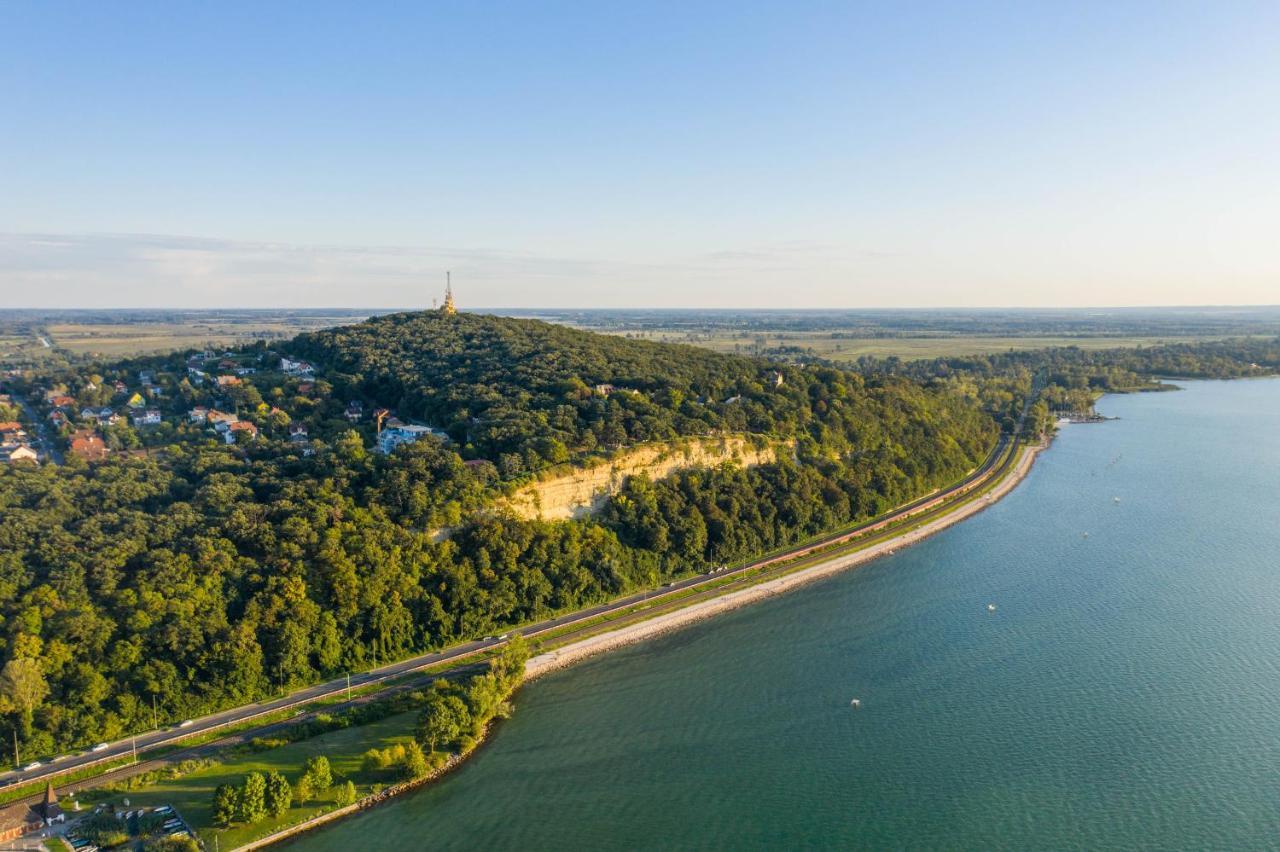Relax Beach Apartman Fonyód Eksteriør bilde